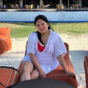 Meet your Posher, Mary christine mae